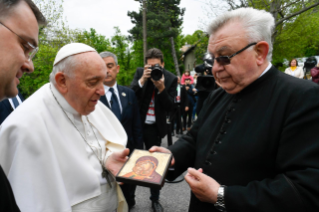 11-Viaggio Apostolico in Ungheria: Visita ai Bambini dell’Istituto “Beato László Batthyány-Strattmann”