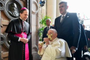 4-Viagem Apostólica à Hungria: Encontro com os Bispos, os Sacerdotes, os Diáconos, os Consagrados, as Consagradas, os Seminaristas e os Agentes da Pastoral 