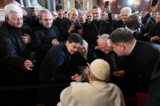 11-Viagem Apostólica à Hungria: Encontro com os Bispos, os Sacerdotes, os Diáconos, os Consagrados, as Consagradas, os Seminaristas e os Agentes da Pastoral 
