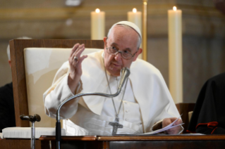 18-Viaje apostólico a Hungría: Encuentro con los obispos, sacerdotes, diáconos, consagrados, consagradas, seminaristas y agentes pastorales