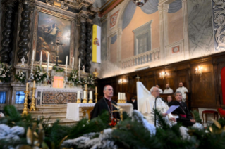 0-Viagem Apostólica a Ajácio: Oração do Ângelus com os Bispos, Sacerdotes, Diáconos, Consagrados e Consagradas e Seminaristas