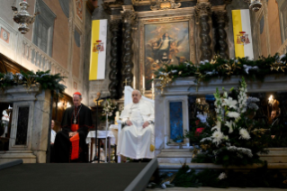 10-Viagem Apostólica a Ajácio: Oração do Ângelus com os Bispos, Sacerdotes, Diáconos, Consagrados e Consagradas e Seminaristas