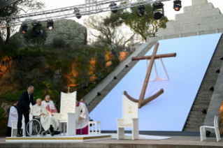 6-Viaggio Apostolico ad Ajaccio: Santa Messa