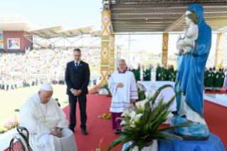 4-Viaje apostólico a Papúa Nueva Guinea: Ángelus 