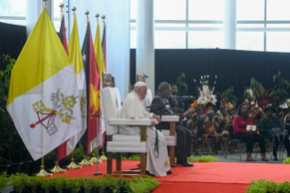 8-Viaje apostólico a Papúa Nueva Guinea: Encuentro con las autoridades, la sociedad civil y el cuerpo diplomático 