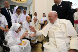10-Viaggio Apostolico a Timor Leste: Incontro con i Vescovi, i Sacerdoti, i Diaconi, i Consacrati, le Consacrate, i Seminaristi e i Catechisti  
