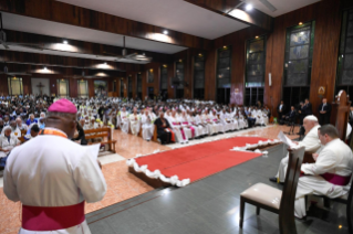 4-Viaje apostólico a Papúa Nueva Guinea: Encuentro con los obispos de Papúa Nueva Guinea y de las Islas Salomón, sacerdotes, diáconos, personas consagradas, seminaristas y catequistas  