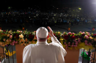 29-Viaje apostólico a Papúa Nueva Guinea: Encuentro con los obispos de Papúa Nueva Guinea y de las Islas Salomón, sacerdotes, diáconos, personas consagradas, seminaristas y catequistas  