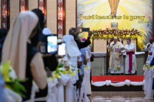 27-Viaje apostólico a Papúa Nueva Guinea: Encuentro con los obispos de Papúa Nueva Guinea y de las Islas Salomón, sacerdotes, diáconos, personas consagradas, seminaristas y catequistas  