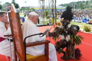 7-Apostolic Journey to Papua New Guinea: Meeting with the Faithful of the Diocese of Vanimo  