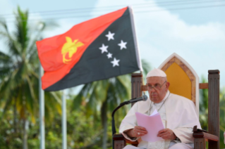 19-Apostolic Journey to Papua New Guinea: Meeting with the Faithful of the Diocese of Vanimo  