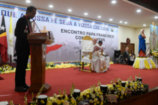 4-Viaje apostólico a Timor Oriental: Encuentro con los jóvenes  