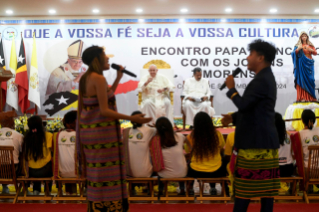 9-Viaje apostólico a Timor Oriental: Encuentro con los jóvenes  