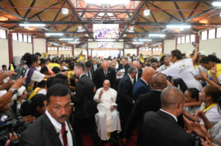 25-Viaje apostólico a Timor Oriental: Encuentro con los jóvenes  