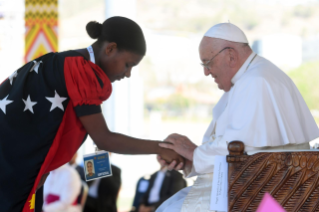 13-Viaggio Apostolico in Papua Nuova Guinea: Incontro con i Giovani 