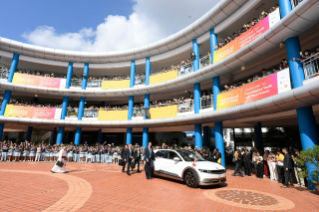 0-Viaje apostólico a Singapur: Encuentro interreligioso con los jóvenes  