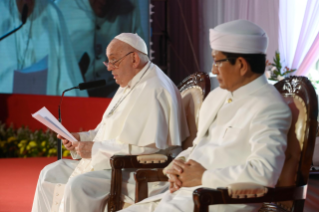 16-Viaje apostólico a Indonesia: Encuentro interreligioso 