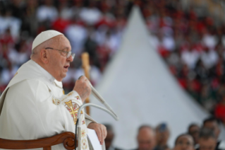 14-Viaje apostólico a Indonesia: Santa Misa 