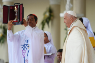 36-Viaje apostólico a Timor Oriental: Santa Misa  