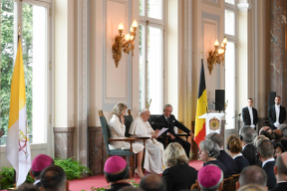 3-Apostolic Journey to Luxembourg and Belgium: Meeting with the Authorities and the Civil Society 