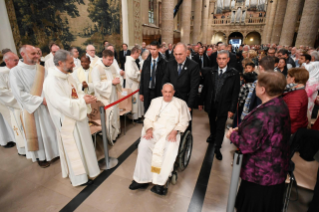 2-Voyage apostolique au Luxembourg : Rencontre avec la communauté catholique