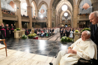 0-Voyage apostolique au Luxembourg : Rencontre avec la communauté catholique