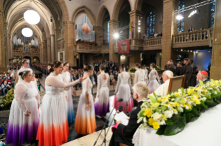 8-Voyage apostolique au Luxembourg : Rencontre avec la communauté catholique