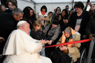 31-Voyage apostolique au Luxembourg : Rencontre avec la communauté catholique