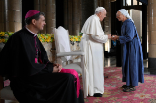 20-Viaje apostólico a Luxemburgo y Bélgica: Encuentro con obispos, sacerdotes, diáconos, personas consagradas, seminaristas y operadores pastorales en la basílica del Sagrado Corazón de Koekelberg 