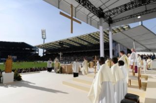 5-Apostolic Journey to Luxembourg and Belgium: Holy Mass 