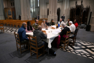 13-Viagem Apostólica ao Luxemburgo e à Bélgica: Encontro na paróquia de Saint Gilles