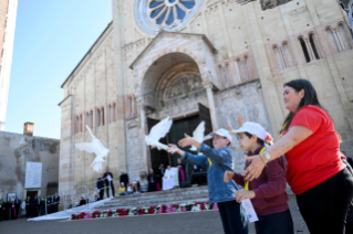 13-Visita a Verona: Incontro con bambini e ragazzi  