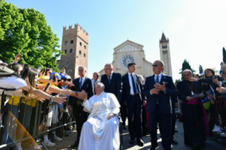 19-Pastoralbesuch in Verona: Begegnung mit Kindern und Jugendlichen