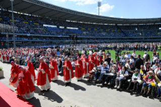 8-Visit to Verona: Eucharistic Concelebration