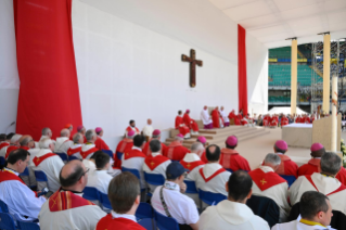 18-Visit to Verona: Eucharistic Concelebration