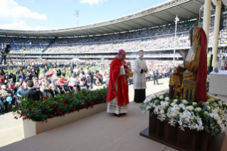 24-Visit to Verona: Eucharistic Concelebration