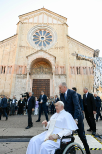 1-Visit to Verona: Meeting with Priests and Consecrated Persons