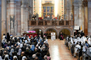 6-Visit to Verona: Meeting with Priests and Consecrated Persons
