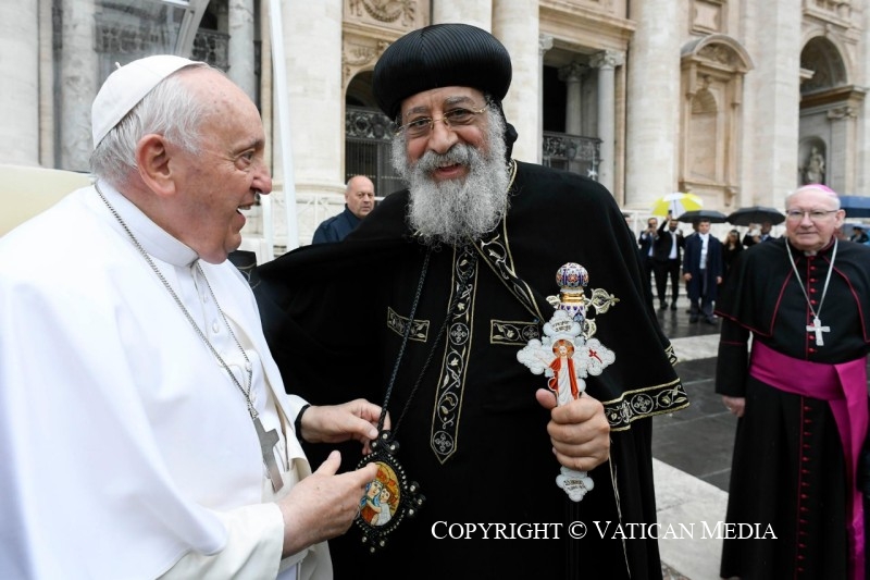 Le Pape et le patriarche Tawadros II côte à côte pour l'audience générale Cq5dam.web.800.800