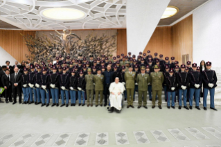 34-Audiencia general