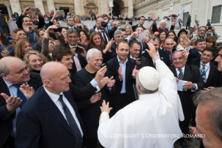 37-Audiencia general interreligiosa