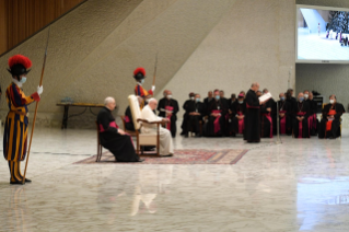 8-Audiencia general