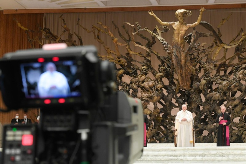 Catéchèse : Apprendre à « reconnaître la voix de Dieu parmi d’autres voix »  Cq5dam.web.800.800