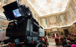 2-Comm&#xe9;moration du 65e anniversaire d'ordination sacerdotale du pape &#xe9;m&#xe9;rite Beno&#xee;t XVI