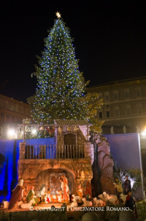 1-Cérémonie d'illumination du sapin de Noël et inauguration de la crèche