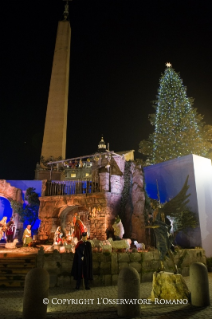 0-Cérémonie d'illumination du sapin de Noël et inauguration de la crèche