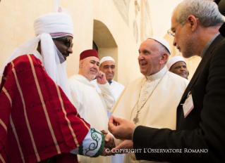 6-Visite du Pape Fran&#xe7;ois &#xe0; Assise pour la Journ&#xe9;e mondiale de pri&#xe8;re pour la paix .  &#xab; Soif de Paix. Religions et cultures en dialogue &#xbb;