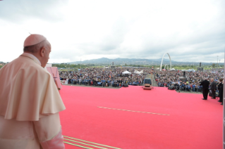 12-Incontro internazionale in occasione del 50&#xb0; anniversario dell'inizio del Cammino Neocatecumenale 