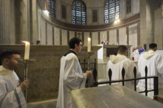 26-Ash Wednesday - Holy Mass