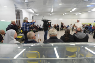 12-Visita del Santo Padre alla Cittadella della Carità in occasione del 40° della Caritas diocesana di Roma